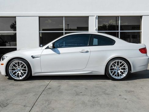 Used 2011 BMW M3 Coupe image 11