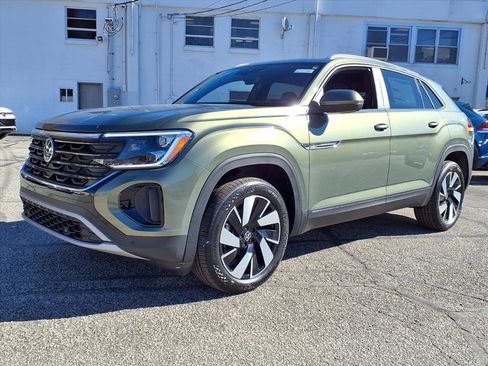 New 2026 Volkswagen Atlas Cross Sport SE AWD/4WD image 1