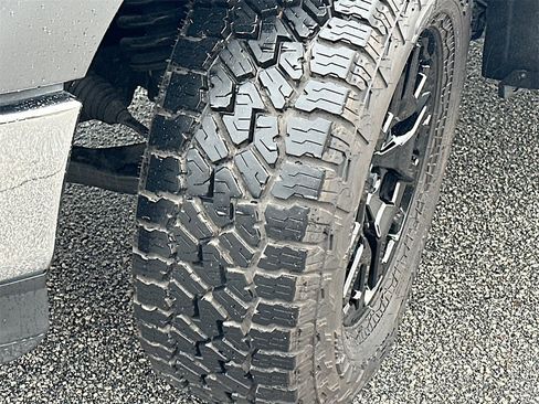 Used 2024 Ford F150 XLT w/ Equipment Group 302A MID image 25