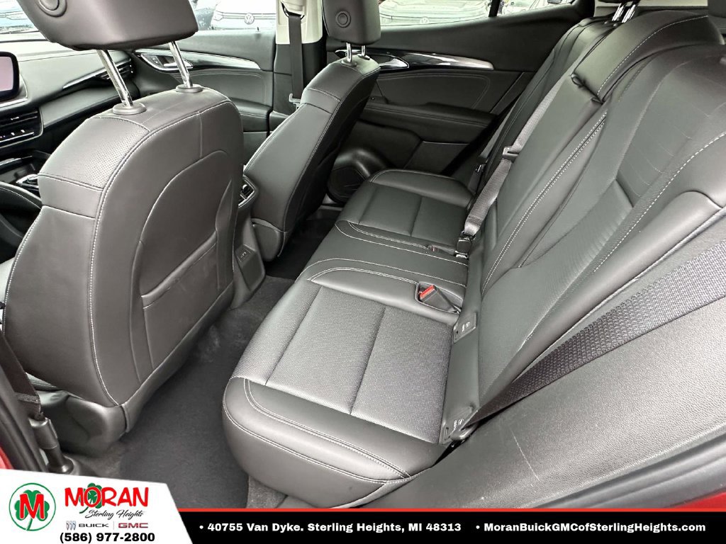 Certified 2024 Buick Envision Preferred AWD/4WD image 11