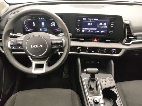 Used 2023 Kia Sportage LX FWD image 22