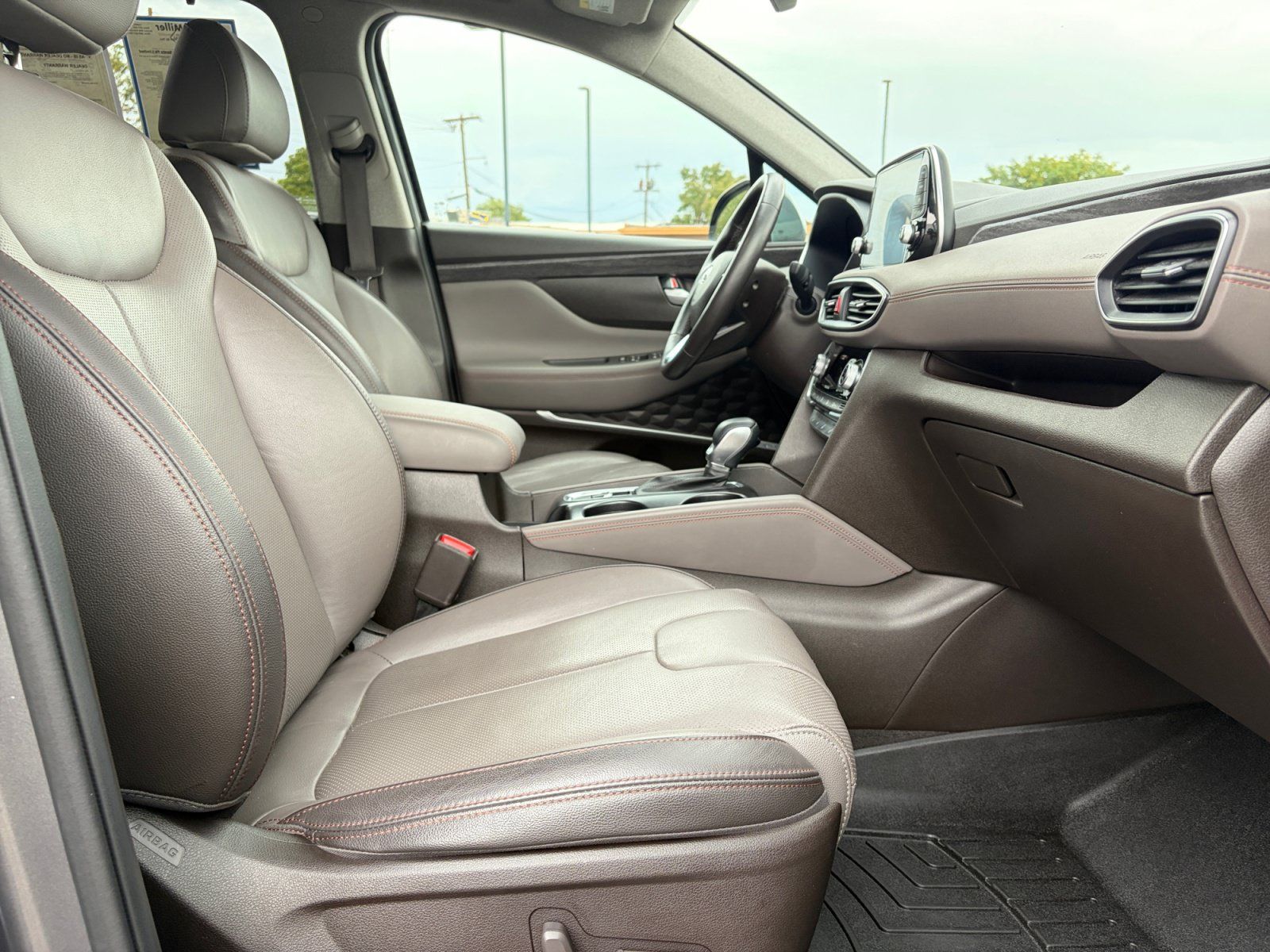 Used 2020 Hyundai Santa Fe Limited AWD/4WD image 19