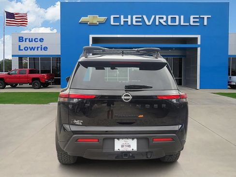 Used 2025 Nissan Pathfinder Rock Creek AWD/4WD image 6