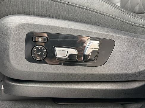 New 2026 BMW X5 xDrive40i w/ M Sport Package image 19