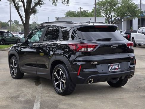 Used 2022 Chevrolet TrailBlazer RS w/ Sun and Liftgate Package FWD image 5