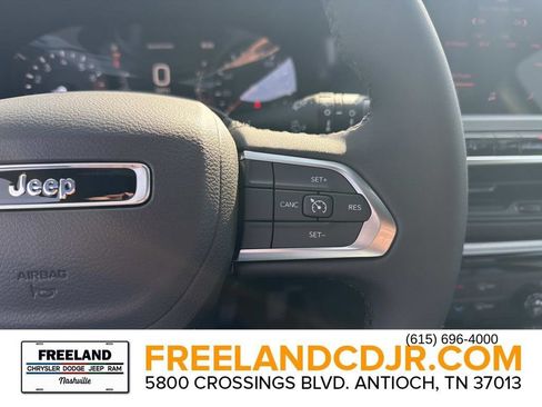 New 2026 Jeep Compass Latitude AWD/4WD image 25
