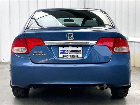 Used 2011 Honda Civic LX image 4