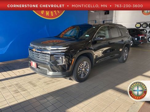 New 2026 Chevrolet Traverse LT w/ Driver Confidence Package image 1