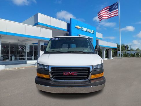 Used 2025 GMC Savana 3500 LT w/ LT Preferred Equipment Group RWD image 2
