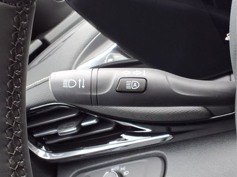 New 2026 Buick Envista Sport Touring image 17