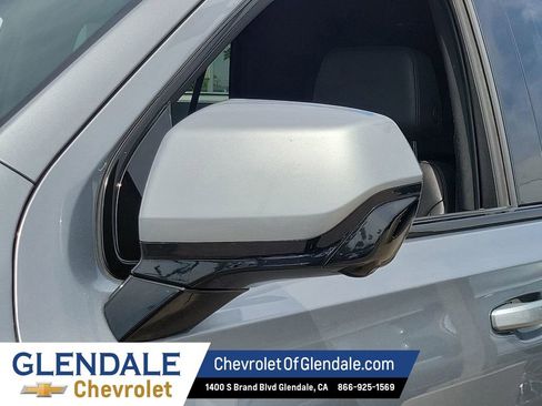 Certified 2025 Chevrolet Tahoe Z71 AWD/4WD image 20