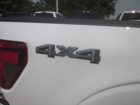 New 2025 Ford F150 XLT w/ Equipment Group 302A MID image 8