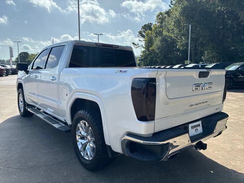 Used 2020 GMC Sierra 1500 SLT AWD/4WD image 3