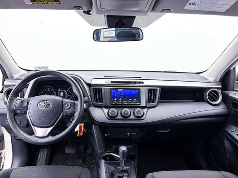 Used 2018 Toyota RAV4 LE w/ Carpet Mat Package FWD image 3