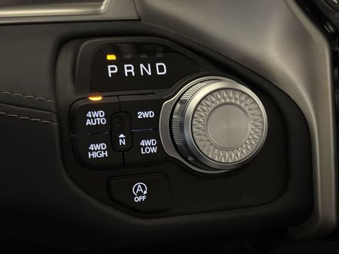 Used 2025 RAM 1500 Tungsten AWD/4WD image 18
