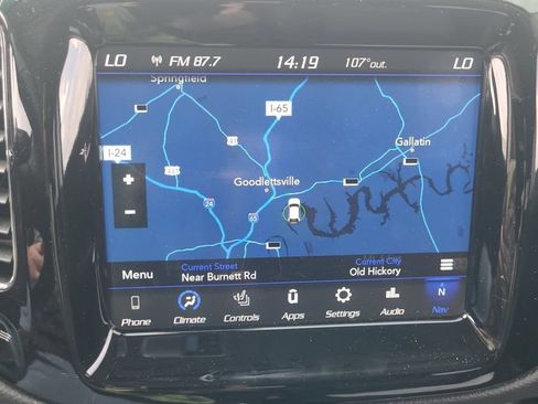 Used 2018 Jeep Compass Limited w/ Navigation Group AWD/4WD image 24