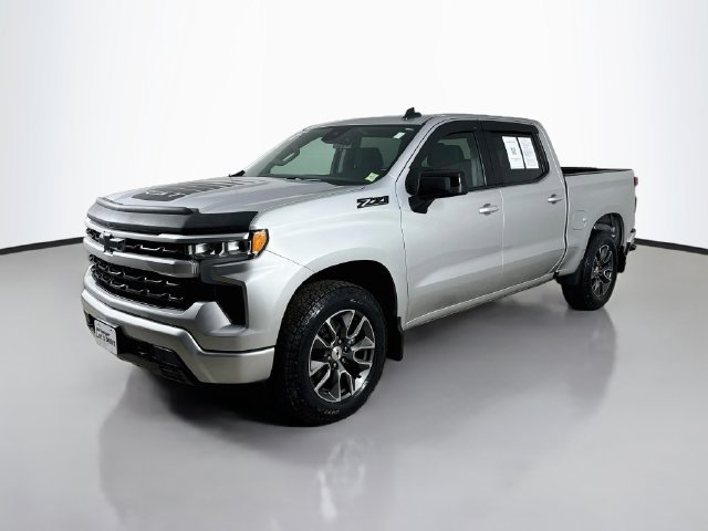 Used 2022 Chevrolet Silverado 1500 RST w/ Z71 Off-Road Package AWD/4WD image 9