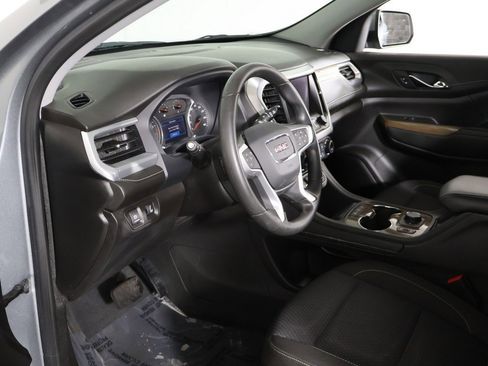 Used 2023 GMC Acadia SLE w/ Driver Convenience Package image 24