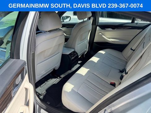 Used 2019 BMW 530i w/ Convenience Package RWD image 17