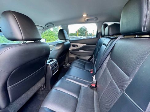 Used 2016 Nissan Murano SL FWD image 10