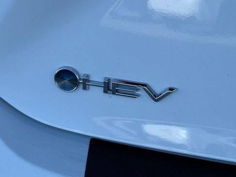 New 2026 Toyota Camry SE image 13