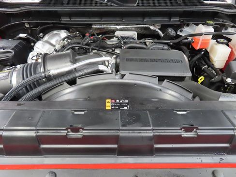 Used 2025 Chevrolet Silverado 2500 LT w/ Trail Boss Package AWD/4WD image 35
