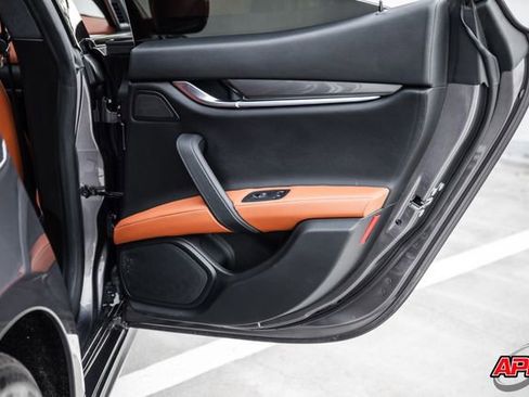 Used 2021 Maserati Ghibli S Q4 image 67