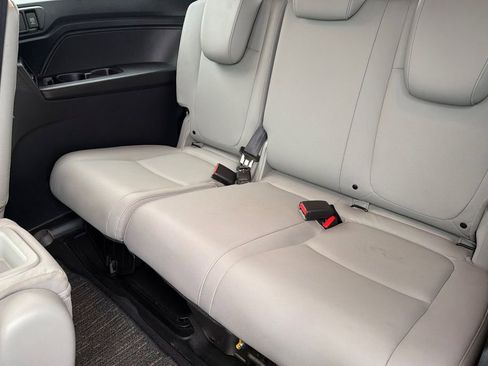 Used 2023 Honda Odyssey Touring image 14