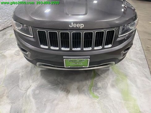 Used 2015 Jeep Grand Cherokee Limited w/ Trailer Tow Group IV AWD/4WD image 18