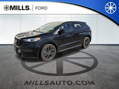 Used 2023 Ford Edge SE w/ Black Appearance Package