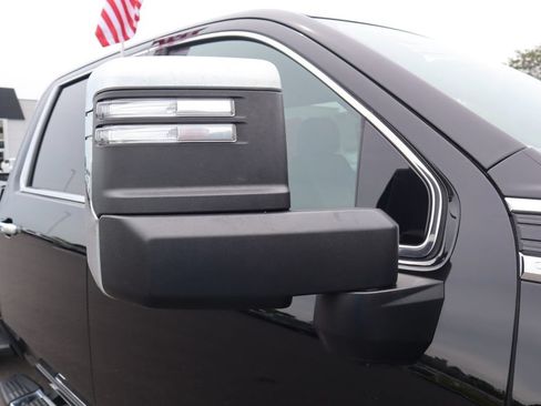Used 2023 GMC Sierra 2500 SLE AWD/4WD image 42