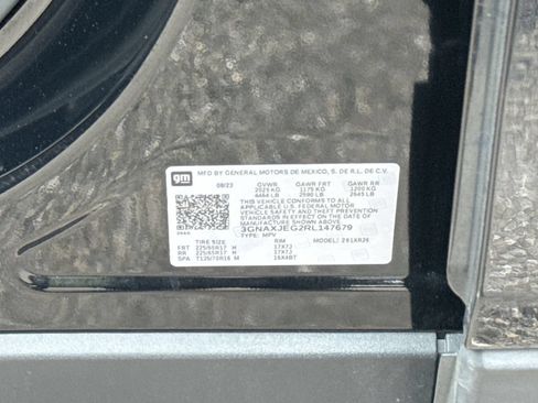 Used 2024 Chevrolet Equinox LT FWD image 26