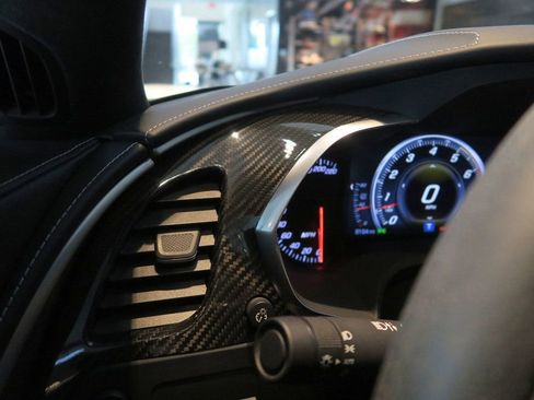 Used 2019 Chevrolet Corvette ZR1 RWD image 28