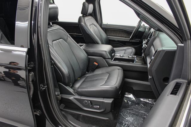 Used 2019 Ford Expedition Limited w/ Equipment Group 302A AWD/4WD image 23