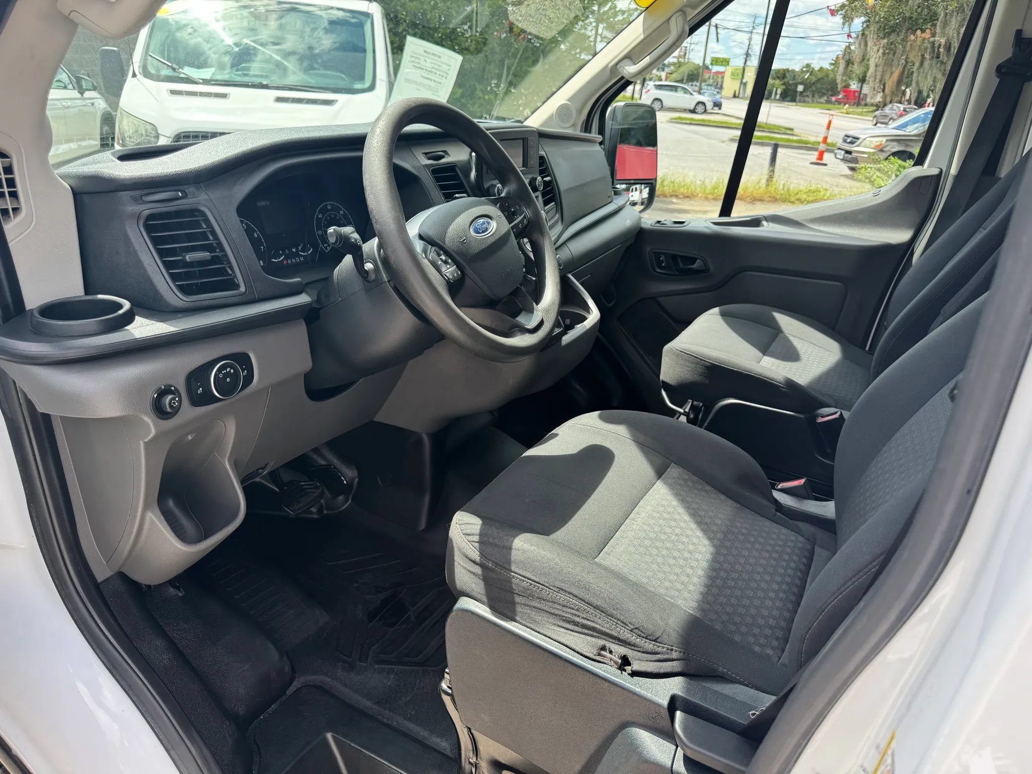 Used 2020 Ford Transit 250 Medium Roof AWD w/ Load Area Protection Package image 14