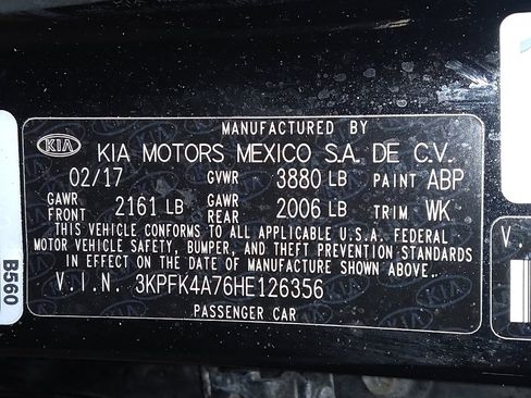 Used 2017 Kia Forte LX FWD image 33