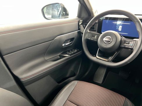 New 2026 Nissan Kicks SR w/ Cold Weather Package FWD image 11