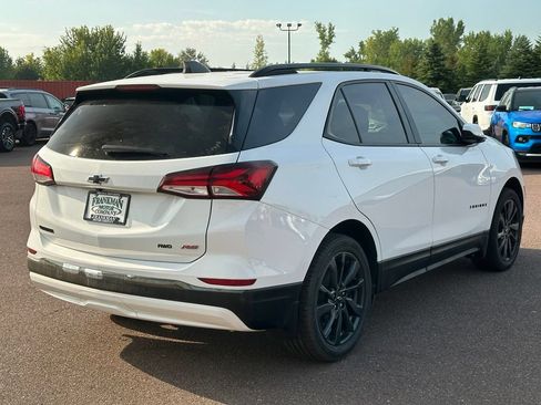 Used 2022 Chevrolet Equinox RS w/ LPO, Floor Liner Package AWD/4WD image 6