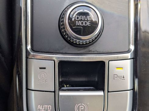 Used 2024 Kia Telluride S w/ S Sunroof Package FWD image 32