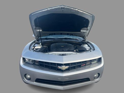 Used 2010 Chevrolet Camaro LT w/ LPO, Ground Effects Package RWD image 11