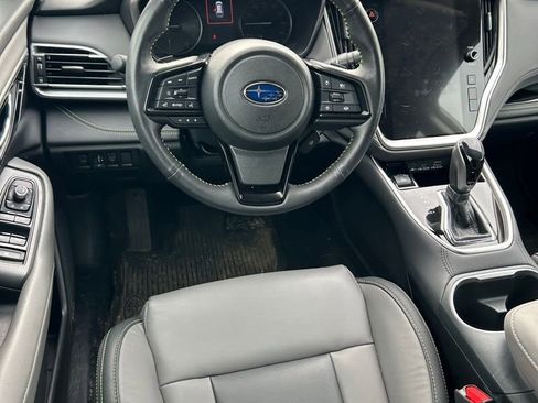 Used 2024 Subaru Outback Onyx Edition AWD/4WD image 5