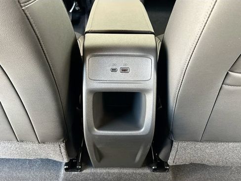 New 2026 Buick Envista Sport Touring w/ Convenience II Package FWD image 18
