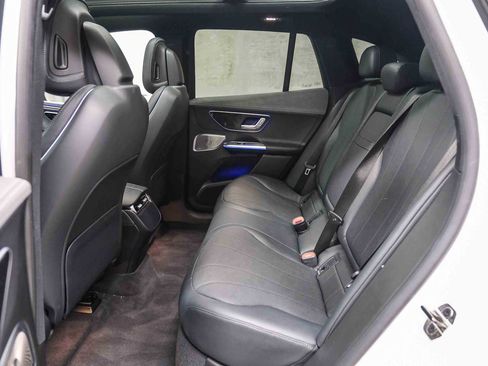 Certified 2023 Mercedes-Benz EQE 350+ SUV image 23