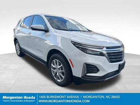 Used 2024 Chevrolet Equinox LT image 1