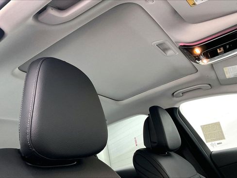 Certified 2023 Mercedes-Benz C 300 Sedan image 28