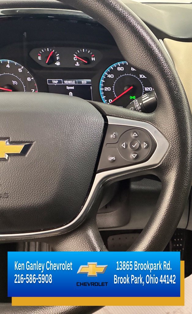 Used 2023 Chevrolet Traverse LS w/ Safety Package FWD image 14