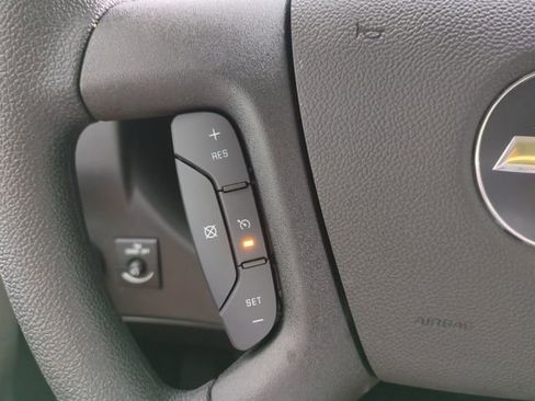 New 2025 Chevrolet Express 3500 w/ Driver Convenience Package RWD image 24