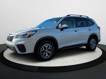 Used 2021 Subaru Forester Premium w/ Popular Package #1