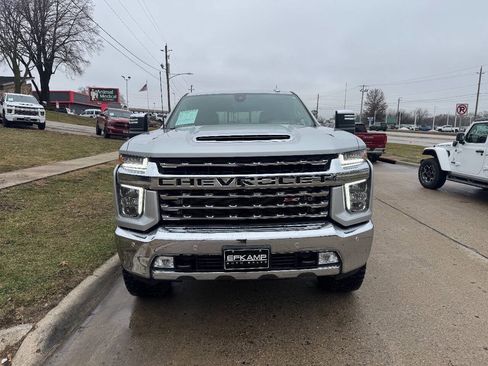 Used 2023 Chevrolet Silverado 2500 LTZ w/ LTZ Plus Package image 8