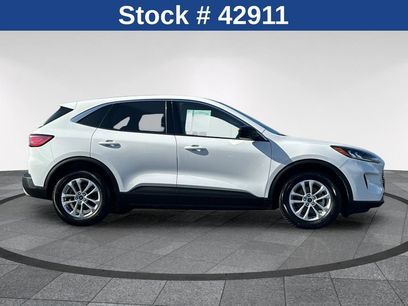Certified 2022 Ford Escape SE